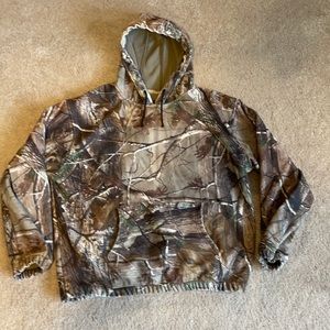 RedHead Large Camo Hoodie
